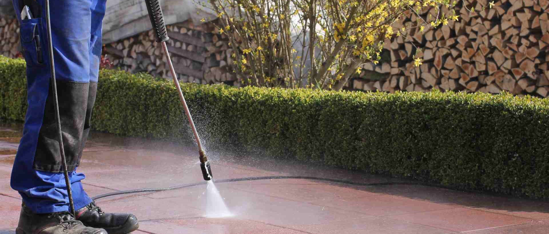 garden maintenance E14